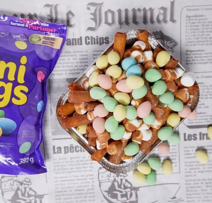 POUTINE DESSERT MINI EGGS