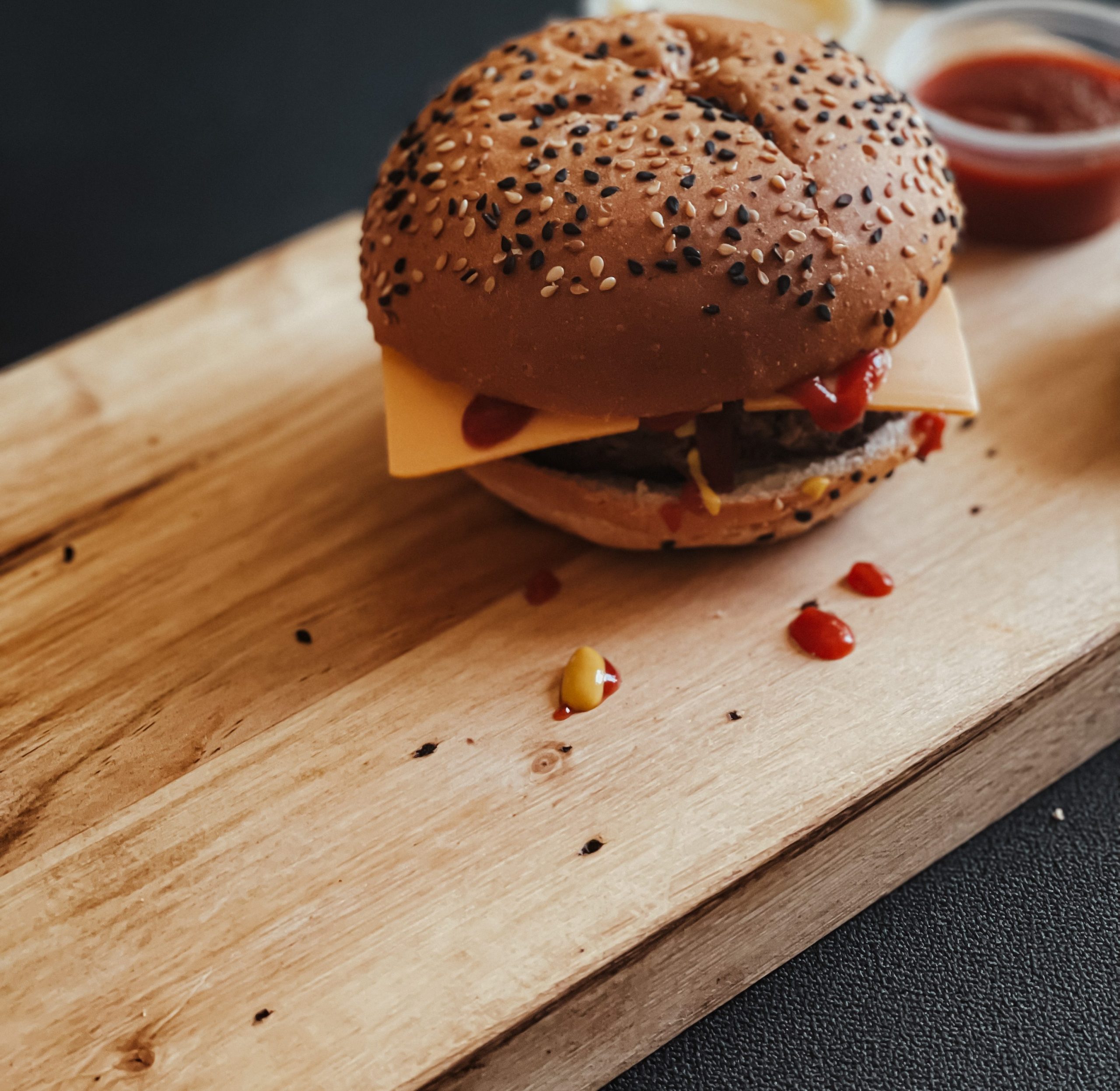 Cheeseburger-scaled-aspect-ratio-264-257